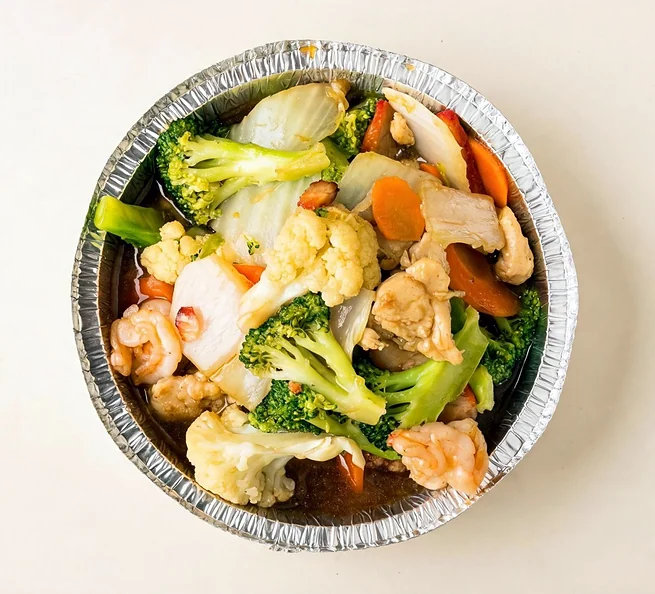 Oriental Bowl special with mixed vegetables, BBQ pork, chicken and shrimp